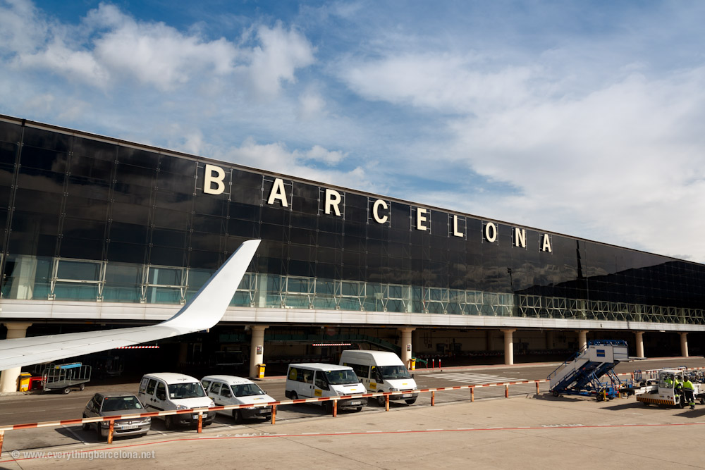 Как добраться из аэропорта до центра Барселоны