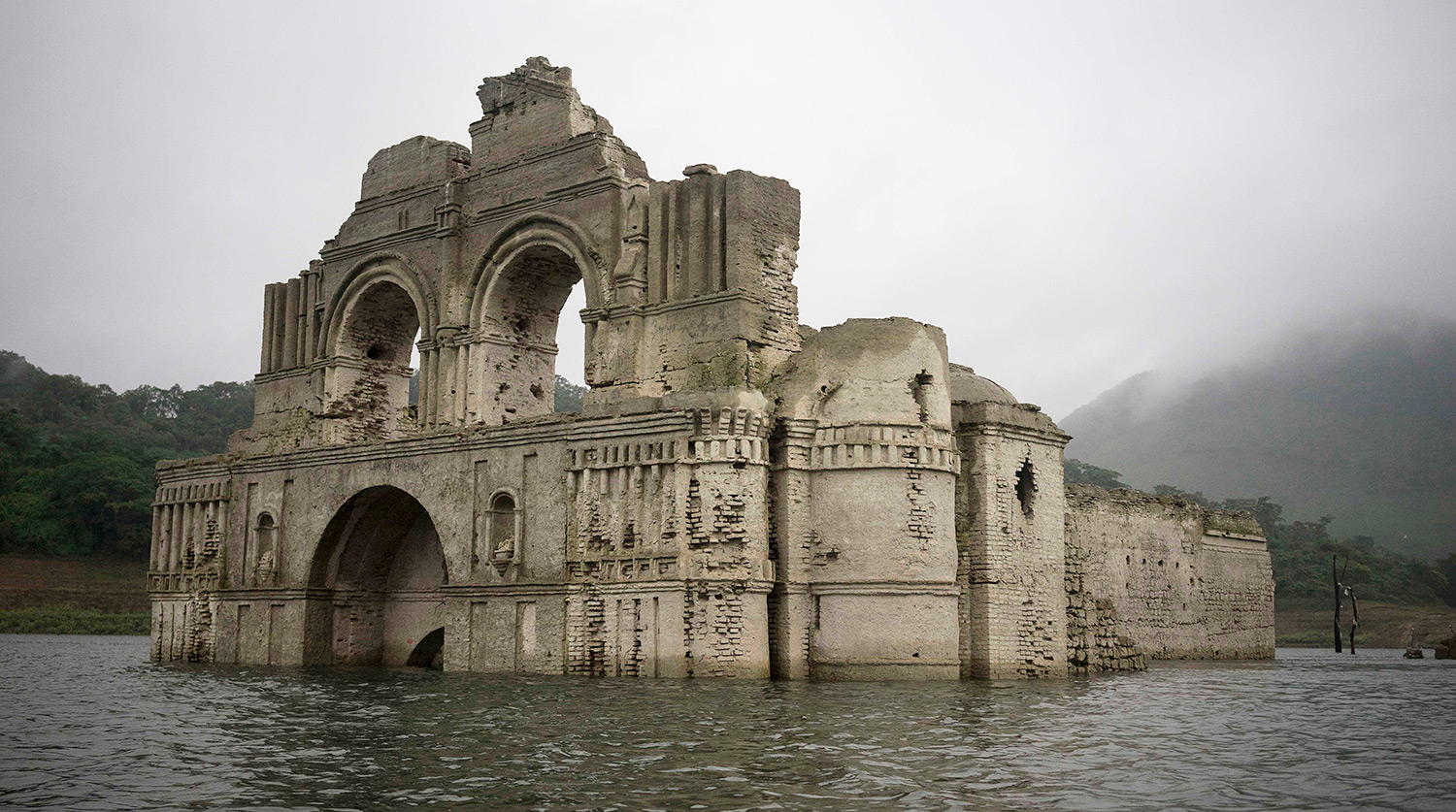 Мексиканский храм всплыл со дна озера